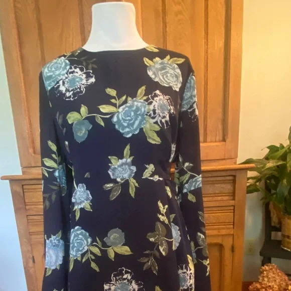 Maurices Floral Mini Dress - Blue and Green boho trumpet sleeves navy sage XL - Picture 3 of 16